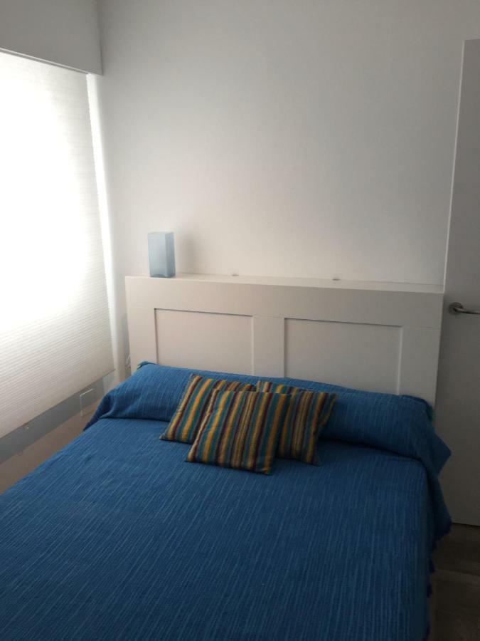 Downtown Beach & Peace Malaga Bagian luar foto